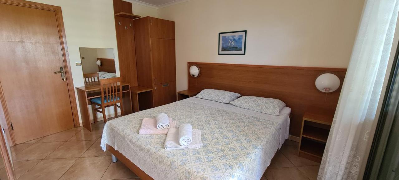 Apartments By The Sea Orebic, Peljesac - 16648 Esterno foto
