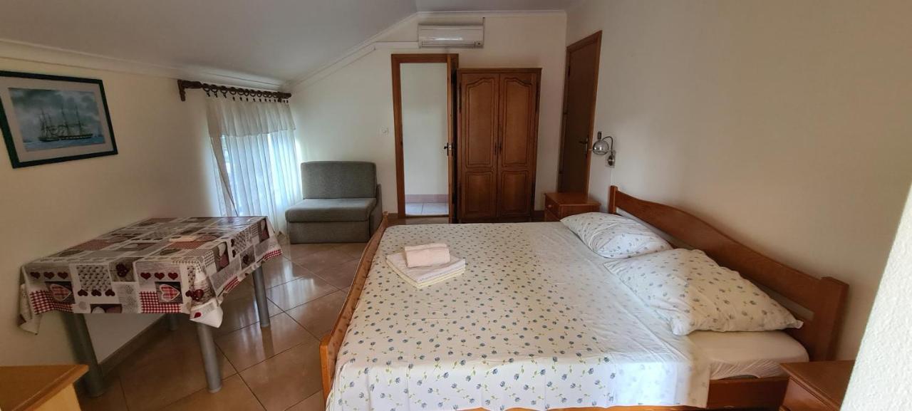 Apartments By The Sea Orebic, Peljesac - 16648 Esterno foto